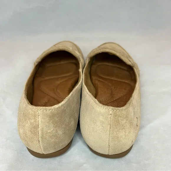 Born Mirror Flats Taupe Suede Loafers Comfort Shoes BNWOT Size 10 M/ W - Picture 4 of 6